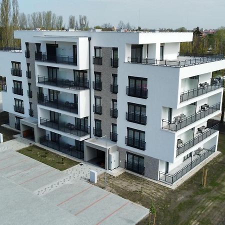 Rivapark Appartement Dunajská Streda Buitenkant foto