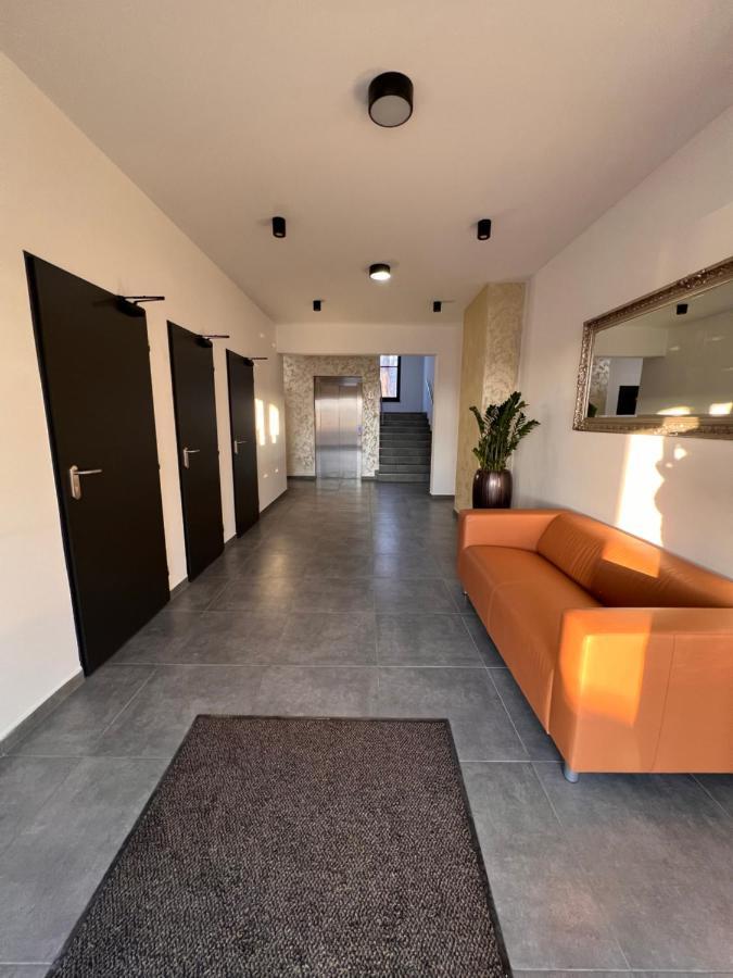 Rivapark Appartement Dunajská Streda Buitenkant foto