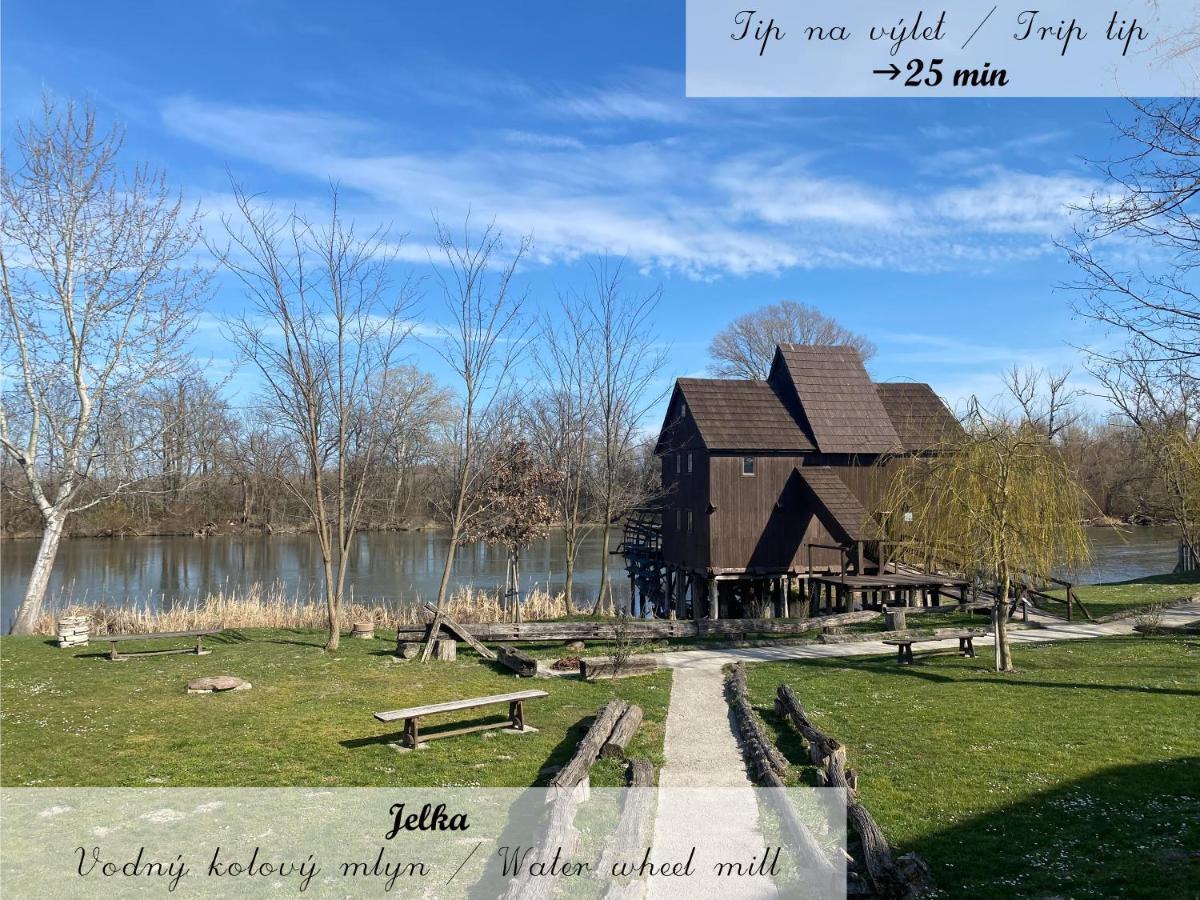 Rivapark Appartement Dunajská Streda Buitenkant foto
